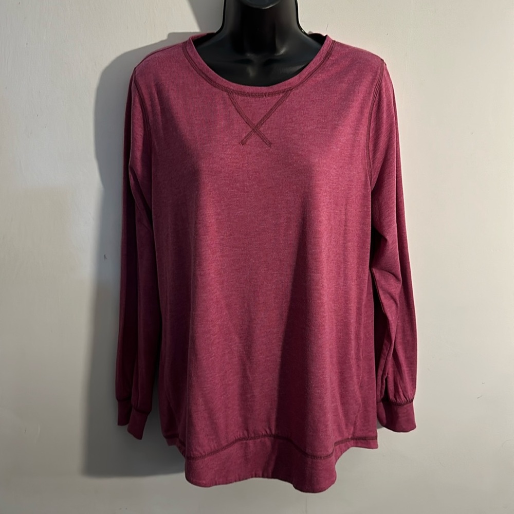 Pink Blue Large crew neck poly blend long sleeve tee shirt w stiching